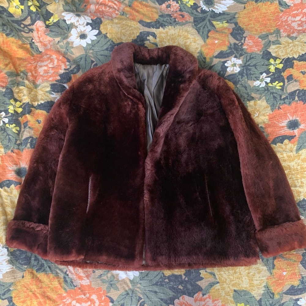 Vintage Medium Mouton Sheepskin Fur Coat sheared lamb in excellent condition